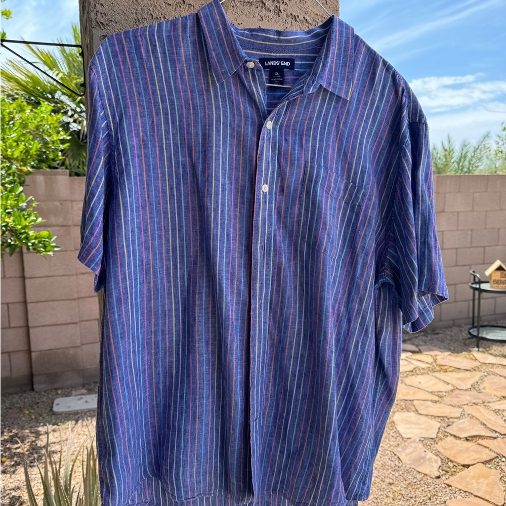 Men’s Land’s End Linen short sleeve casual button down shirt. Island vibes!